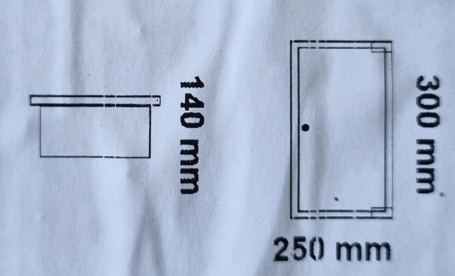 Caixa de Comandos FRL325 (L)250 x (A)300 x (P)140 mm